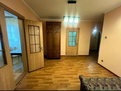 квартира за адресою Олевська вул., 7