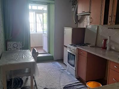 квартира за адресою Ільфа та Петрова вул., 57