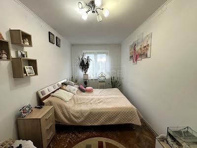 квартира за адресою Хіміків вул., 6