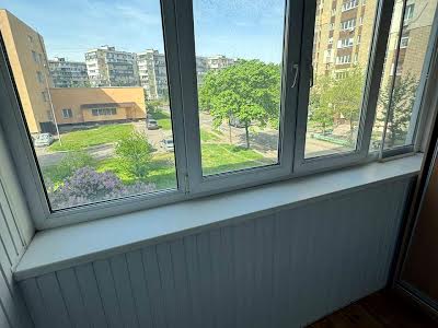 квартира за адресою Павла Тичини просп., 14-А