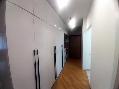 квартира по адресу Зеленая ул., 281а
