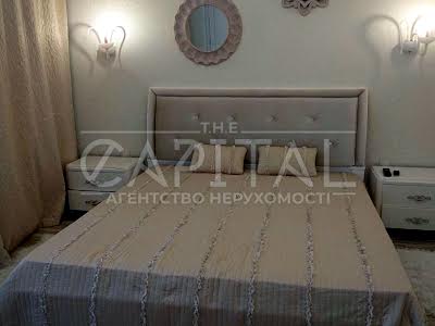 квартира по адресу Леси Украинки бульв., 7б