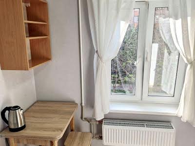 квартира за адресою Симиренка вул., 24-А