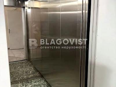 квартира за адресою Польова вул., 73