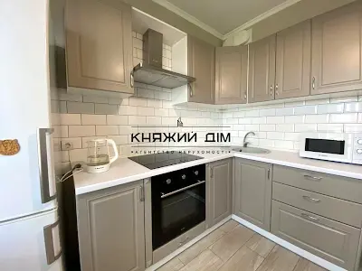 квартира за адресою Бориса Гмирі вул., 16