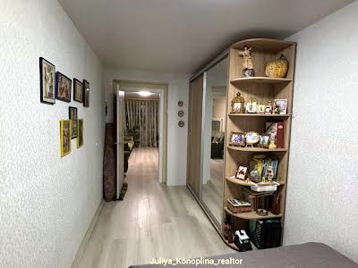 квартира за адресою Лазаряна вул., 10