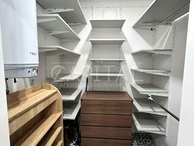 квартира за адресою Дніпровська набережна вул., 16-Г