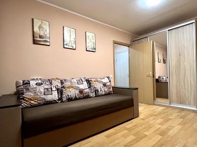 квартира за адресою Миколи Бажана просп., 7-Г