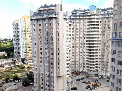 квартира за адресою Середньофонтанська вул., 19-А