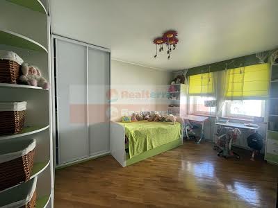 квартира за адресою Миколи Бажана просп., 12