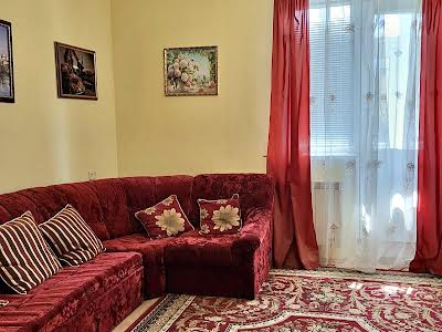 будинок за адресою Приозерна вул.