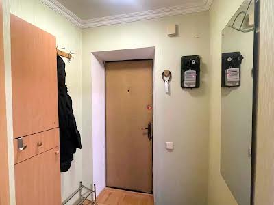 квартира за адресою Кирило-Мефодіївська вул., 7