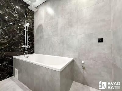 квартира за адресою Флотська вул., 10б