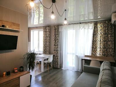 квартира по адресу Марії Приймаченко (Лихачева) бульвар, 15