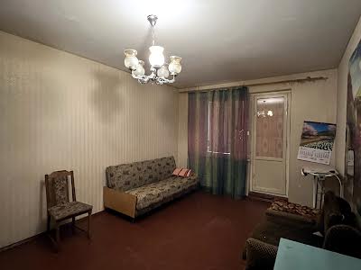квартира по адресу Драгоманова ул., 42