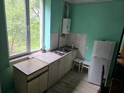квартира за адресою Євгена Петрушевича пл., 1