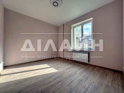 квартира за адресою Сталеварів вул., 16