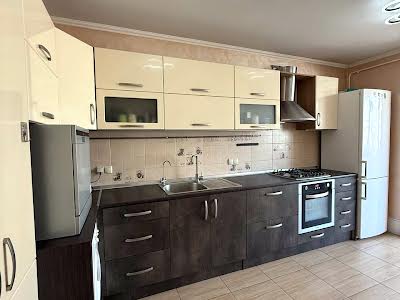 квартира по адресу Миру ул., 40