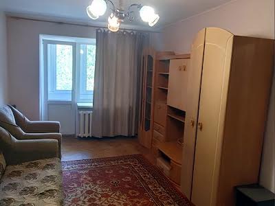 квартира за адресою Краснова Миколи вул., 8а