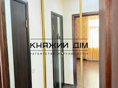квартира по адресу Фрометовская ул., 18А