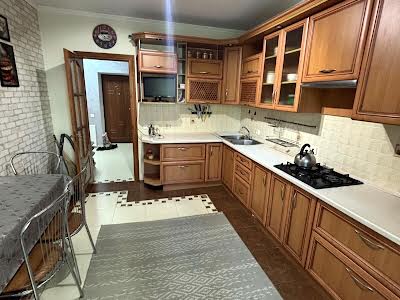 квартира по адресу Злуки просп., 53