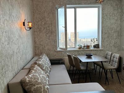квартира за адресою Незалежності вул., 11