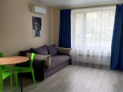 квартира за адресою Дніпро, Лоцманський узвіз, 9