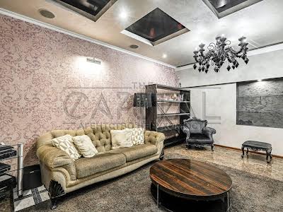 квартира за адресою Панаса Мирного вул., 17