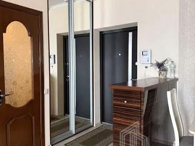 квартира за адресою Автозаводська вул., 29-А