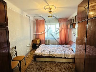 квартира по адресу Дарницкий бульв., 9