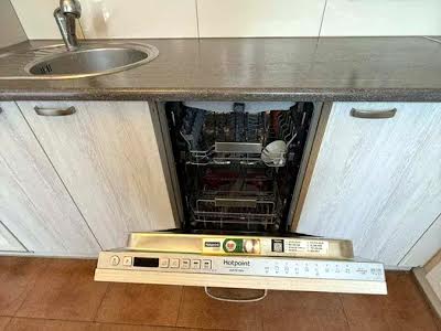 квартира за адресою Джерельна вул., 75