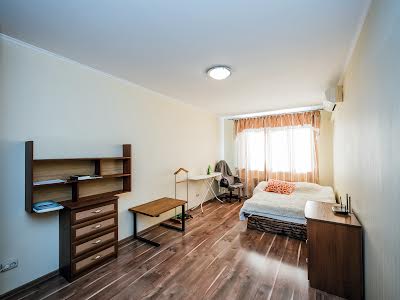 квартира по адресу Південна ул., 7