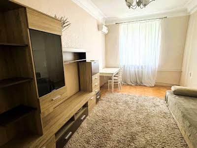квартира за адресою Володимира Мономаха вул. (Московська), 29