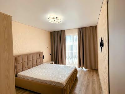 квартира по адресу Роксоланы ул., 18
