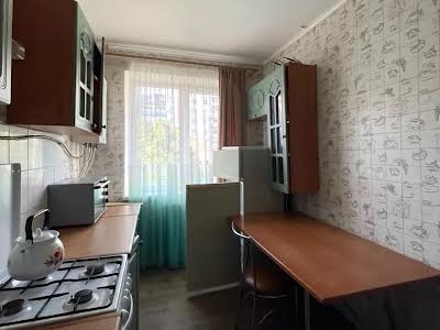 квартира за адресою В'ячеслава Чорновола вул., 111