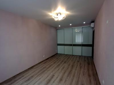 квартира по адресу Академика Сахарова ул., 3/1Д