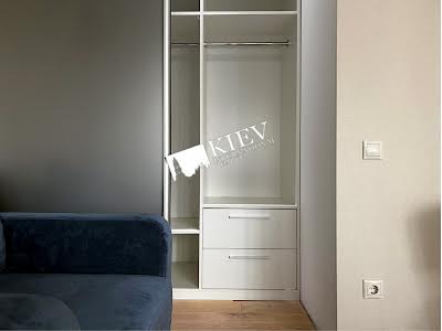 квартира за адресою Тарасівська вул., 21