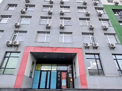 квартира за адресою Машинобудівна вул., 41