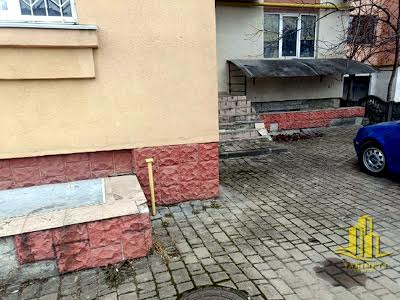 коммерческая по адресу Федьковича ул., 90