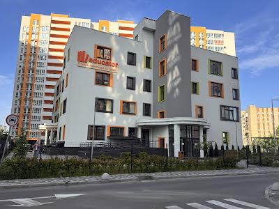 квартира за адресою Олеся Бердника вул., 1-Д