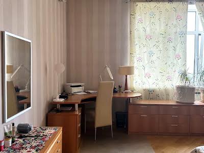 квартира за адресою Лесі Українки бульв., 7-Б
