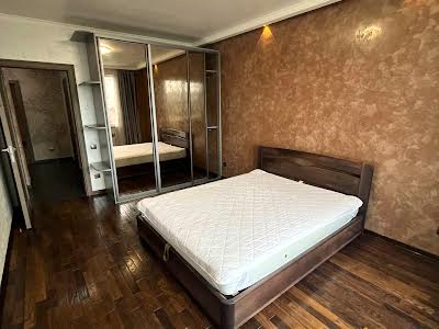 квартира за адресою Зелена вул., 115д