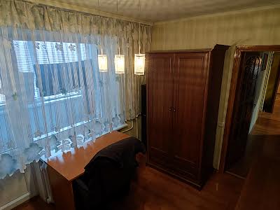 квартира за адресою Незалежності пл., 7