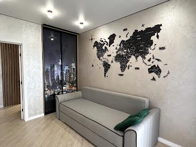 квартира за адресою Покровська вул., 5