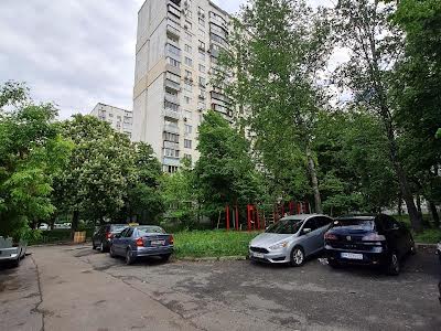 квартира за адресою Митрополита Василя Липківського вул. (Урицького), 32