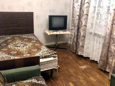 квартира за адресою Святослава Хороброго вул., 8