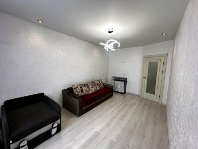 квартира за адресою Височана вул., 18