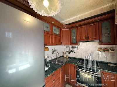 квартира за адресою Гната Юри вул., 7-В