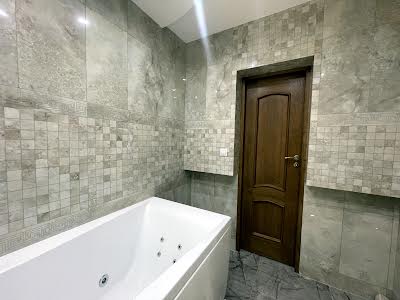 квартира за адресою Української Дивізії вул., 7