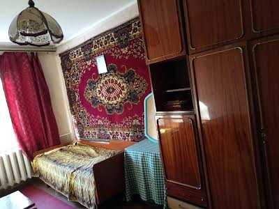 кімната за адресою Академіка Філатова вул., 3/2